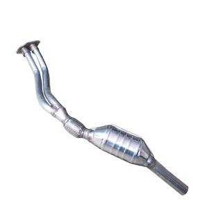 ระบบ XG-AUTOPARTS ชิ้นส่วนรถยนต์ระบบไอเสียเครื่องฟอกไอเสียแบบสามทางตัวเร่งปฏิกิริยาสำหรับ Volkswagen <span class=keywords><strong>Passat</strong></span> <span class=keywords><strong>B5</strong></span> <span class=keywords><strong>CC</strong></span> R36 Bora - Product Image 1