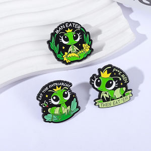 Eat the Patriarchy Mantis Feminist esmalte Pins mujeres niñas Power Man Eater Metal broches solapa insignia joyería regalos para amigos - Product Image 2