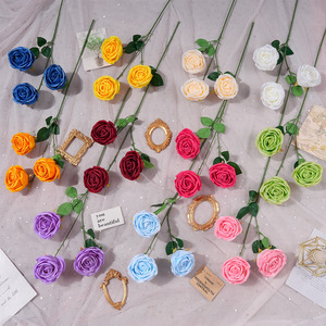Roses royales artificielles en soie, 3 têtes, décoration de mariage haut de gamme, décoration de la maison - Product Image 1