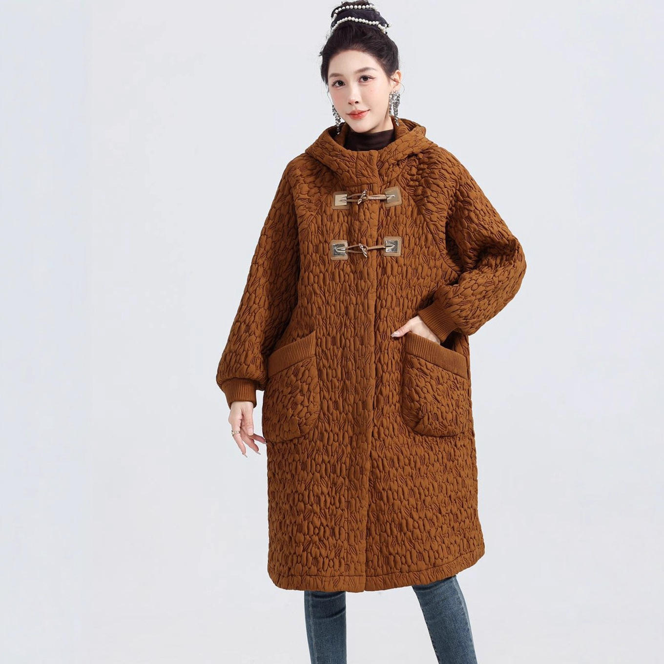 สีน้ำตาล