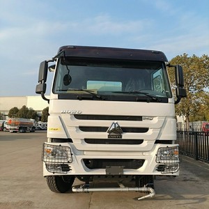 Sinotruk Howo 6x4 20 Cubic Meters <b>Water</b> Transport Tank Truck <b>Water</b> Tanker with Sprinkle - Product Image 2
