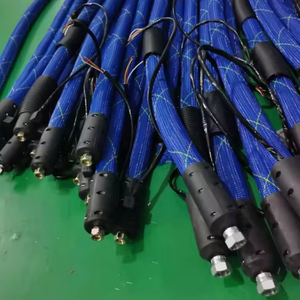 <span class=keywords><strong>Tuyau</strong></span> en caoutchouc industriel pour machine à calfeutrer, <span class=keywords><strong>calfeutrage</strong></span> d'asphalte non durci pour autoroute et <span class=keywords><strong>tuyau</strong></span> de chauffage électrique et d'isolation - Product Image 1