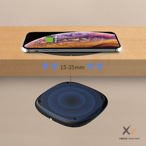 Caricatore Wireless Sottoscrivania a Lungo Raggio 10W 40mm |   Ideale per Sale Riunioni, Clubhouse, Aree Cucina - Product Image 2