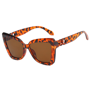 Lunettes <span class=keywords><strong>de</strong></span> <span class=keywords><strong>Soleil</strong></span> Personnalisées <span class=keywords><strong>de</strong></span> Haute Qualité, Tendance, <span class=keywords><strong>avec</strong></span> Chaîne Rétro, Résistantes aux UV pour Femmes - Product Image 5