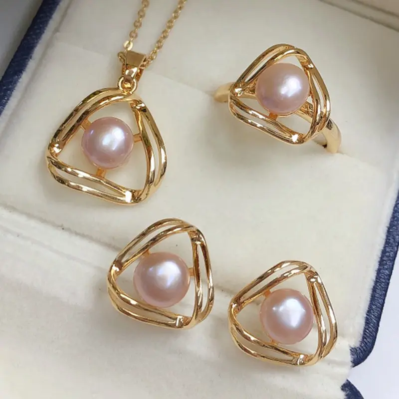 Parures de bijoux géométriques en perles d'eau douce pour femmes Boucles d'oreilles en plaqué or Bagues Collier 4PCS Set