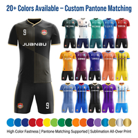 OEM Maßgefertigtes Großhandels-Fußballtrikot-Set Schnelltrocknend Atmungsaktives Mesh, Fußballanzüge für Vereine und Fans