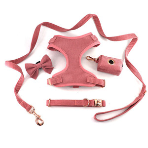 OEM/ODMカスタムソフトコーデュロイ犬用ハーネスパッド入り首輪付きリースセットパーソナライズされたペットアクセサリー - Product Image 4