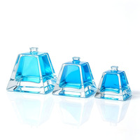 Neu Eingetroffen: Pyramidenförmige Luxus Vintage Leere Glas-Parfümflasche 30ml 50ml 100ml mit Deckel für Männer und Frauen