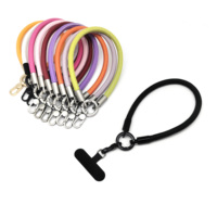 Tali Lanyard Tali Pergelangan Tangan Bahan PU Lembut MEGA, Modis dan Tahan Lama dengan Pengait Logam untuk Kartu Telepon, Kunci, dan Aksesoris