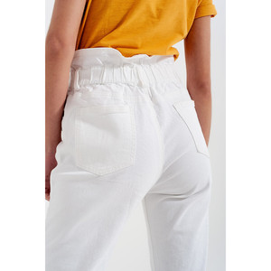 <b>Elasticated</b> Paper Bag <b>Waist</b> Mom <b>Jean</b> in White - Product Image 4