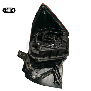 Luz Trasera para Volkswagen <span class=keywords><strong>Polo</strong></span> TUZHIHAO, Impermeable, de <span class=keywords><strong>Segunda</strong></span> <span class=keywords><strong>Mano</strong></span>, sin Rayones en la Lente, en Buen Estado - Product Image 3