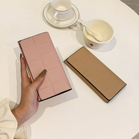 Dompet Wanita Portabel Bahan Poliuretan Desain Anyaman Stylish Dompet Lipat Ukuran Pendek Modis Bahan Poliester Dapat Disesuaikan Merk