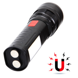 P70 ไฟฉาย LED แบบชาร์จไฟได้ ซูมได้ พร้อมฐานแม่เหล็กสำหรับใช้งานกลางแจ้ง - Product Image 3