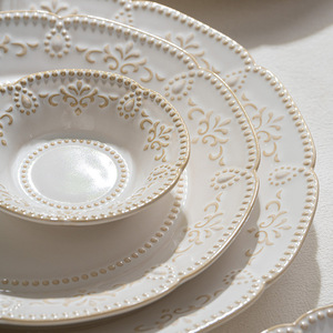 Cuenco de pies altos de Francia con vajilla en relieve de flores, cuenco de helado de fruta de 9 pulgadas de porcelana blanca, vajilla de cerámica para servir - Product Image 6