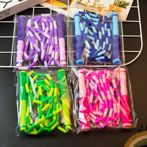 <span class=keywords><strong>Corde</strong></span> <span class=keywords><strong>à</strong></span> <span class=keywords><strong>sauter</strong></span> personnalisable pour enfants, en PVC souple, perles ajustables, durable, haute vitesse, légère, pour entraînement de fitness croisé - Product Image 5