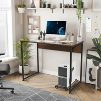 Bureau d'ordinateur de style moderne du milieu du siècle personnalisable, bureau de jeu Lacoo de 63 pouces, bureau d'ordinateur en forme de Z avec roulettes