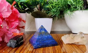 Pirámide de Cristal de Lapislázuli Natural, Figura de Piedra Preciosa Pulida, Decoración Azul para Mesa de Hogar u Oficina - Product Image 2