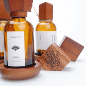 Vietnam WeWood Personnalisable Simple Couronne En Bois Vis Fermetures Bouchon De Bouteille De Parfum à Usage Industriel-Chimique - Product Image 5