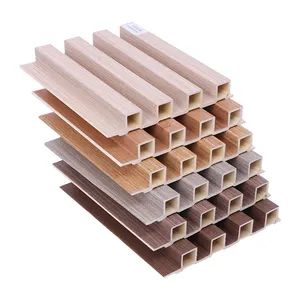 Harga grosir Tiongkok. Panel dinding kayu Grain komposit plastik ramah kulit dalam ruangan dapat disesuaikan