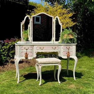 Meja rias furnitur Perancis-meja rias furnitur berwarna putih - Product Image 1