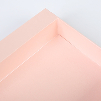 Boîte à bijoux à tiroir rose personnalisée gaufrage feuille éponge doublure savon rose carton rigide emballage cadeau pour matériaux recyclés