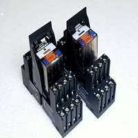 Plc Lzx:pt5a5l24 Relais à connecteurs + Lzx:pt570024 &amp;   Lzx:pt78704 Base - Lot de 2 Nouveaux Automate programmables industriels d'origine