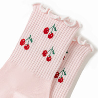 Chaussettes de Pilates pour femmes à volants, motif cerise, antidérapantes, avec semelle à points en silicone, chaussettes de yoga, chaussettes de barre tendance pour créateurs