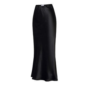 Jupe Crayon 100% Soie pour Femme, Satin de Soie Noir, Taille Élastique, Jupe Longue, Fabrication Boutique - Product Image 2