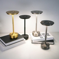 Lampe de table portable en aluminium rechargeable par USB, à LED, avec barre tactile, pour la décoration moderne des hôtels et restaurants (vente en gros)