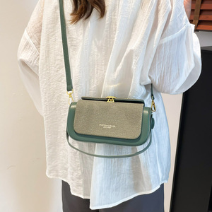 PLAYMAX Sac bandoulière rétro de luxe haut de gamme en PU imperméable Printemps-Été 2026 Nouvelle collection tendance avec deux sangles et fermeture éclair, portable pour le voyage - Product Image 3