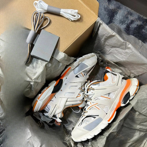 Sneakers de luxe Balenciaga, design léger, qualité supérieure, tendance de la mode, célèbres baskets Track 3.0, dessus en cuir véritable, fermeture éclair - Product Image 6