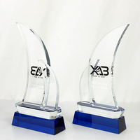 Trophée en verre cristal optique en forme de bateau Yacht bleu MH-MJ0463