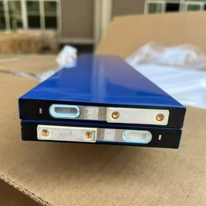<span class=keywords><strong>Batterie</strong></span> lithium-ion prismatique 3.2V 48AH 3.2V 135AH 3.2V 138AH 3.2V 150AH 3.2V 155AH 3.2V 162AH 3.2V 180AH - Product Image 5