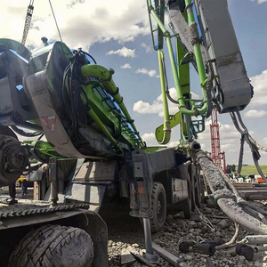 Bombas de Concreto Zoomlion 38X-5RZ Usadas de 2017, Incluyendo Motor y Componentes Principales - Product Image 2