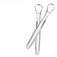 Grattoir lingual en acier inoxydable en forme de cœur - Nettoyant lingual pour une haleine fraîche et une hygiène buccale
