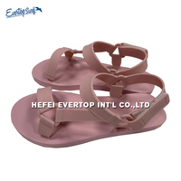 Vente en gros pas cher été plage sandales de créateur femme sandales chaussures d'été plat dames