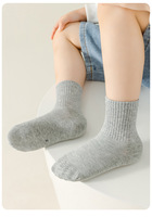 Calcetines de algodón de malla fina para niños, cómodos y dinámicos, para niños activos, ropa deportiva de verano, diseño sin costuras en los dedos