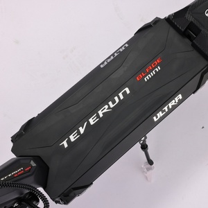 Trottinette Électrique <span class=keywords><strong>Teverun</strong></span> <span class=keywords><strong>BLADE</strong></span> <span class=keywords><strong>MINI</strong></span> ULTRA Noire la Plus Récente M 2025, Certifiée DGT, 60V27AH, Stock UE, Livraison Gratuite - Product Image 5
