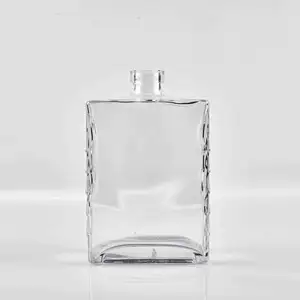 Calcomanía transparente personalizada de lujo Botella de vidrio Vodka Licor Spirits 700Ml 70Cl Tapón de rosca