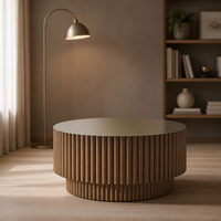 Table basse ronde en bois cannelé à 2 niveaux avec base tambour côtelée et plateau lisse pour salon et mobilier de maison