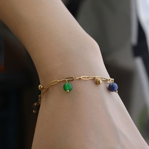 Pulseras de Acero Inoxidable de Lujo Personalizadas, Resistentes al Deslustre y al Agua, al por Mayor, para Mujer, Chapadas en Oro de 14k y 18k, con Dijes - Product Image 2