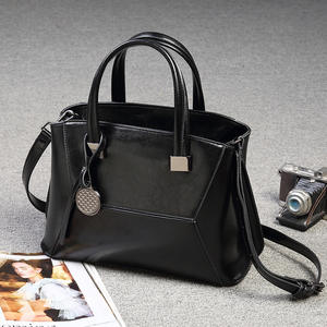 2022 cuero genuino moda encanto venta al por mayor Bolsos De <span class=keywords><strong>Mujer</strong></span> bolsos de hombro de lujo para <span class=keywords><strong>mujer</strong></span> - Product Image 5