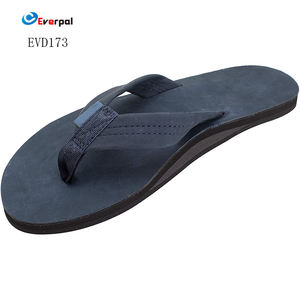 Sıcak satış hakiki deri terlik sıcak satış erkek terlikleri plaj tarzı kabartmalı tasarım açısı açık - Product Image 5