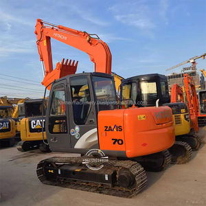 Excavadora usada japonesa Hitachi ZX75US ZX60 a la venta modelo de excavadora Hitachi 70 - Product Image 1