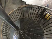 Escalier extérieur Escalier galvanisé à chaud Escalier en acier en spirale Escalier antirouille Escalier extérieur en acier incurvé Foshan Factory