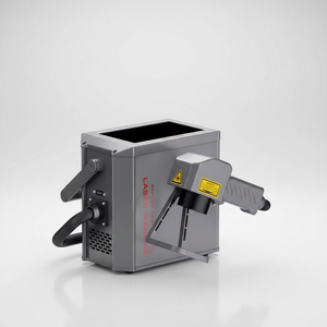 Machine de marquage laser à fibre portative - Nouveau modèle haute précision pour la gravure de plaques signalétiques métalliques. - Product Image 1