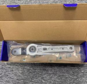 เหมาะสำหรับ Volkswagen Skoda Magotan Passat Golf ด้านหน้าและด้านหลัง torsion Beam แผ่นรองเท้า3C0199855A 3C0199855J - Product Image 5