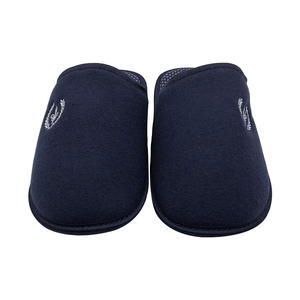 Chaussons mules douillets avec broderie personnalisée pour hommes Chaussons d'intérieur en mousse à mémoire de forme <span class=keywords><strong>Semelle</strong></span> extérieure durable en TPR - Product Image 5