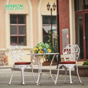 Juego de <span class=keywords><strong>Mesa</strong></span> <span class=keywords><strong>y</strong></span> <span class=keywords><strong>Sillas</strong></span> de Jardín de Aluminio Resistentes al Agua, en Oferta - Product Image 6