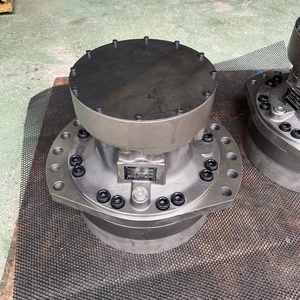 Moteur à pistons radiaux hydrauliques Poclain MKE18 MK18-2-D21-F19-1340 - Product Image 2